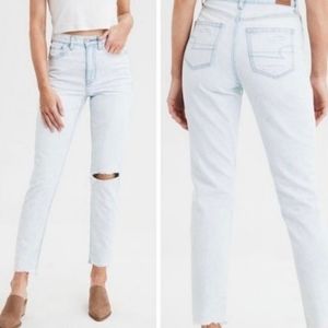 American Eagle Mom Jeans